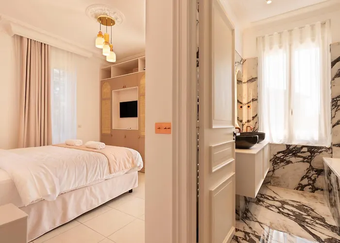 Luxueuse 7 Avec Piscine - Villa